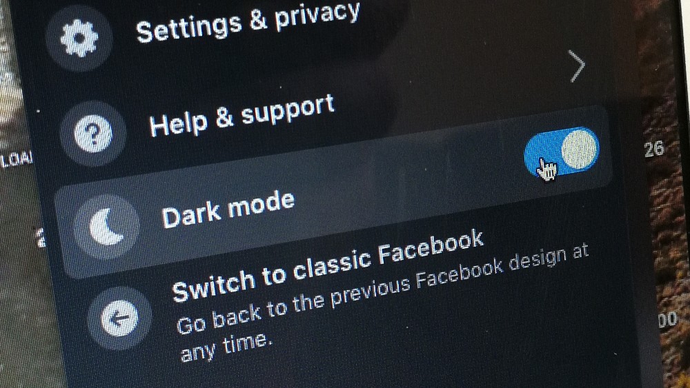 How to switch to the redesigned Facebook, and activate dark mode