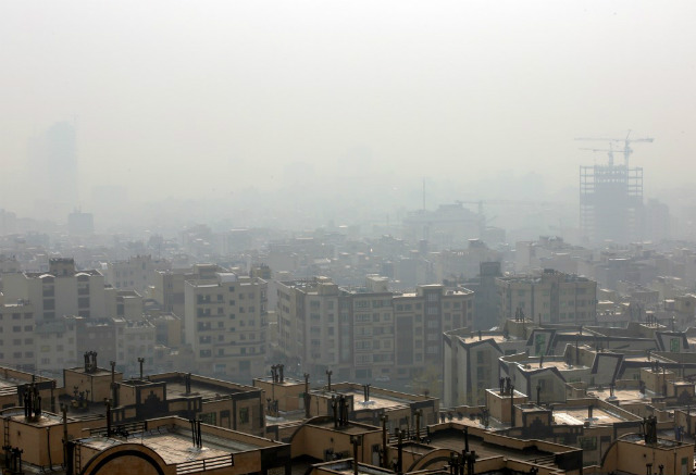 Smog Forces Schools Shut In Iran