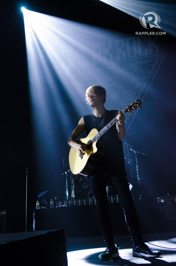 25 Awesome Photos One Ok Rock In First Manila Show