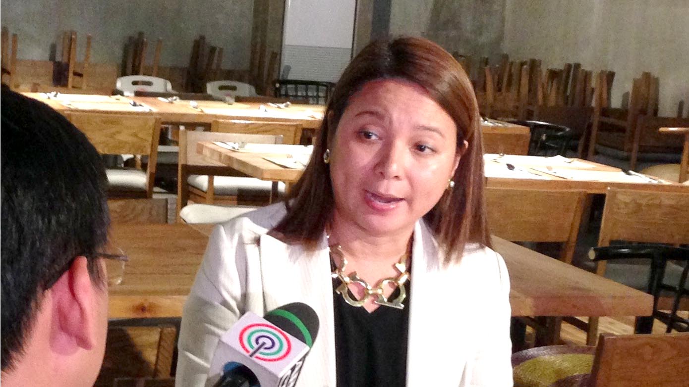 Globe spends, makes money on mobile data phenomenon