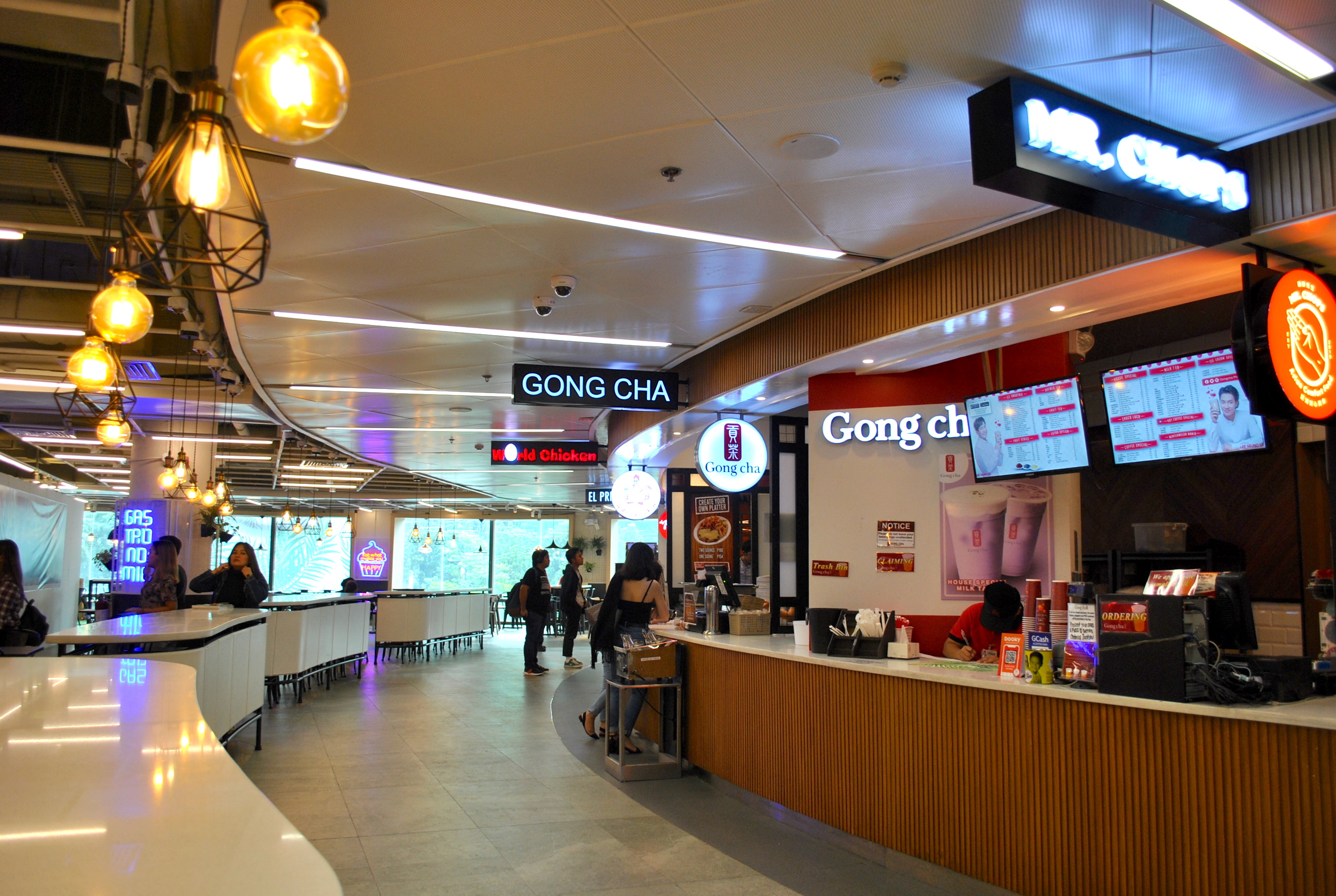 IN PHOTOS Glorietta 4's Food Choices section reopens, shows off new