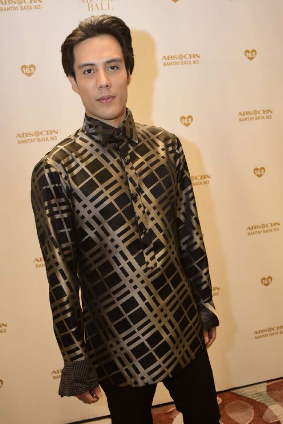 modern filipiniana for men