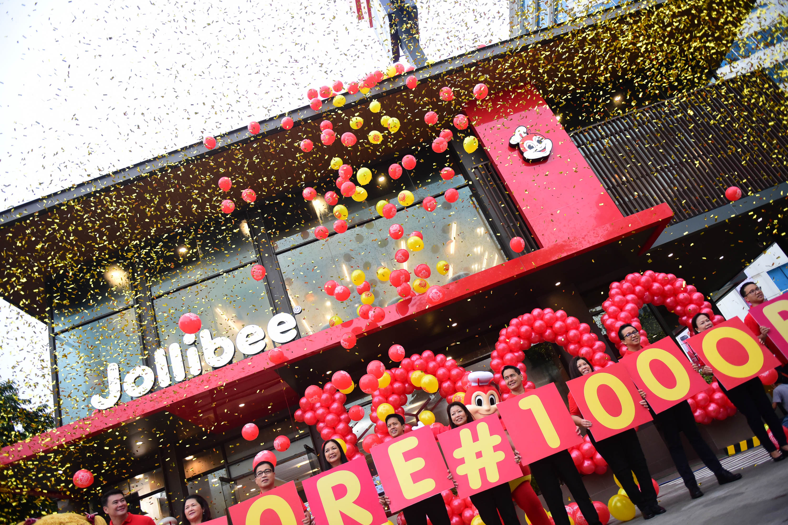 IN PHOTOS Jollibee opens its 1,000th store