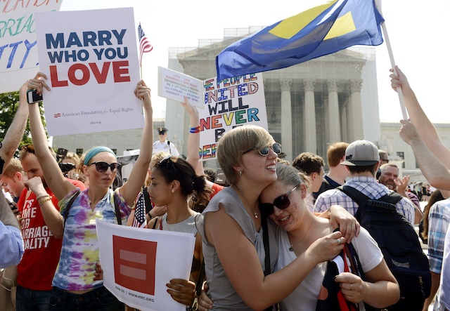 Gays Celebrate Landmark Us Marriage Rulings